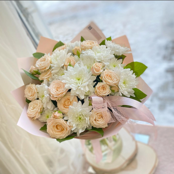Букет (B 21) из 8 Марта, Букет подарочный на свадьбу, Букеты, Круглые - Интернет магазин цветов ЭДЕМ в Хабаровске